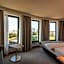 Holiday Inn Express Dusseldorf- Hauptbahnhof By IHG