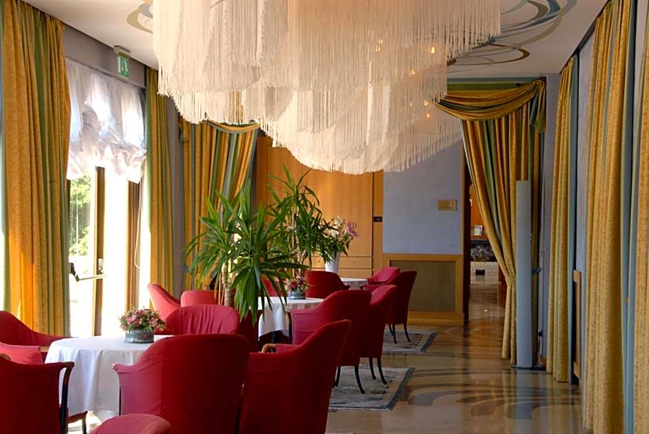 Grand Hotel Astoria