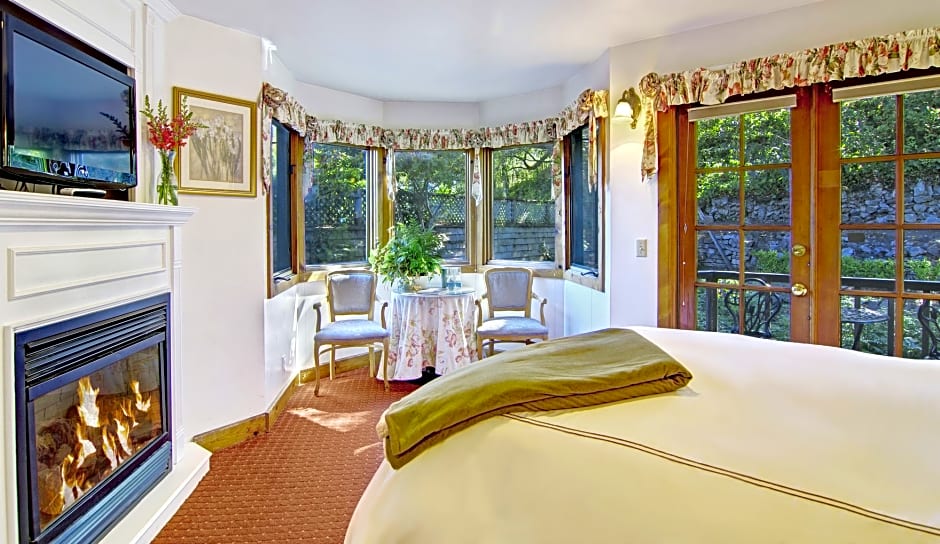 Babbling Brook Inn