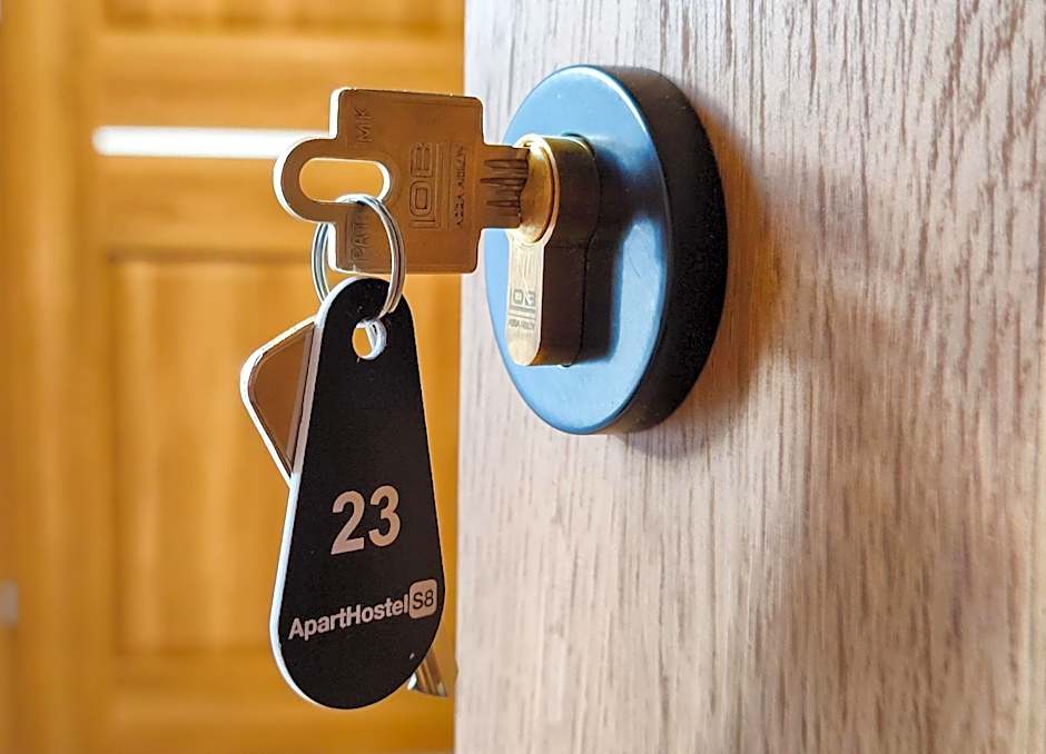 Apart Rooms & Apart Hostel S8