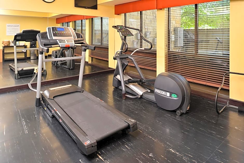 Holiday Inn Express Hotel & Suites Austin SW - Sunset Valley, an IHG Hotel
