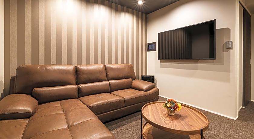 GRAND BASE Hakata Premium