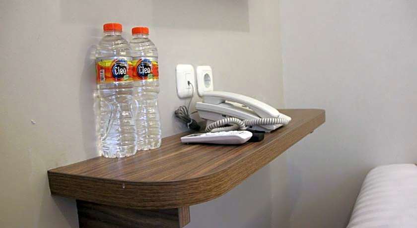 Front One Budget Malioboro