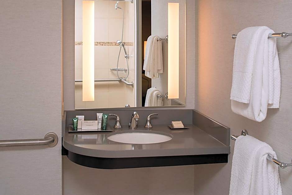 Hilton Portland Downtown