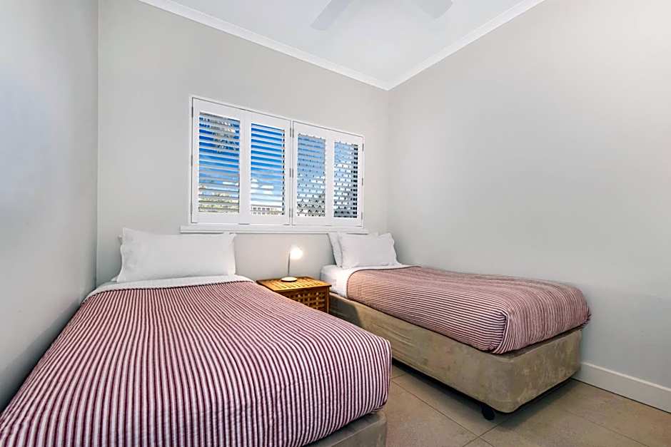 Mirra Chana Beachfront Apartments Mooloolaba
