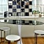 The Valorian Los Angeles, Curio Collection by Hilton