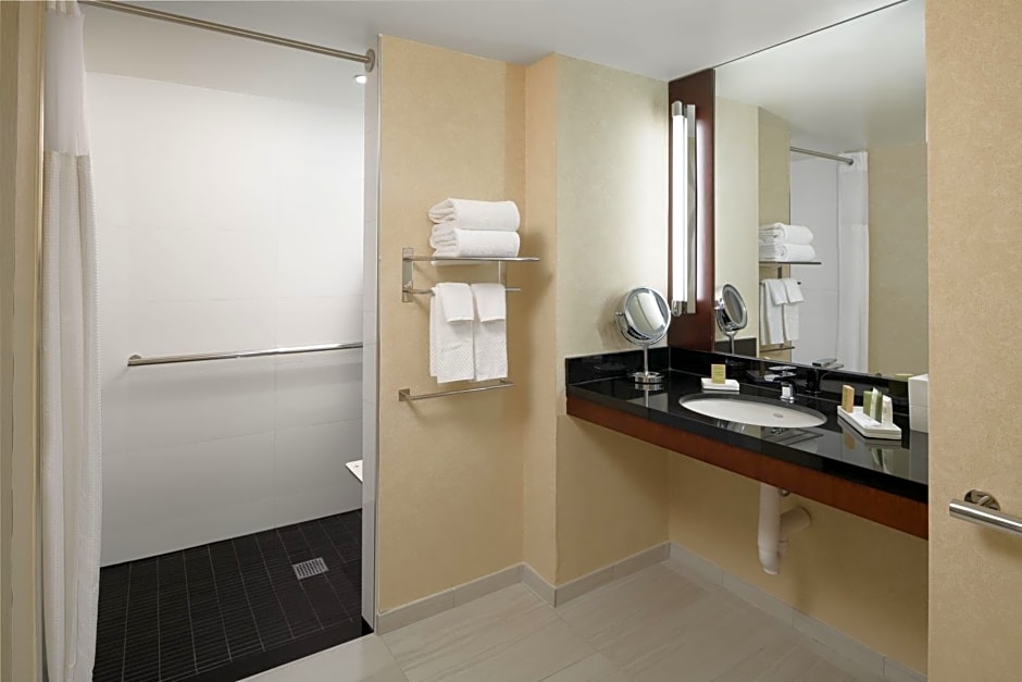 Hilton Charlotte Uptown