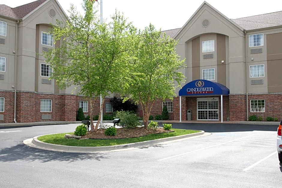 Candlewood Suites St. Robert