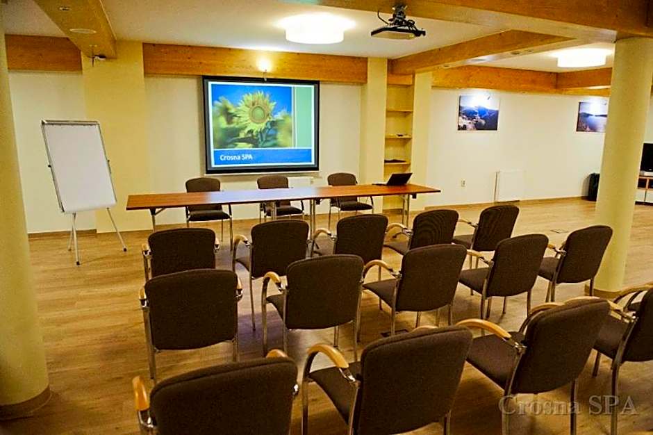 Pensjonat Crosna SPA