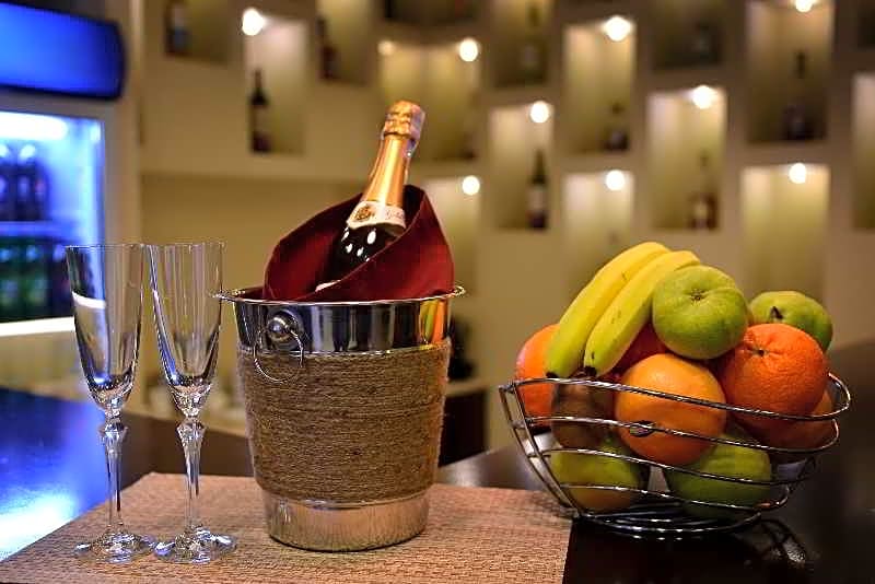 Minotel Barsam Suites Hotel