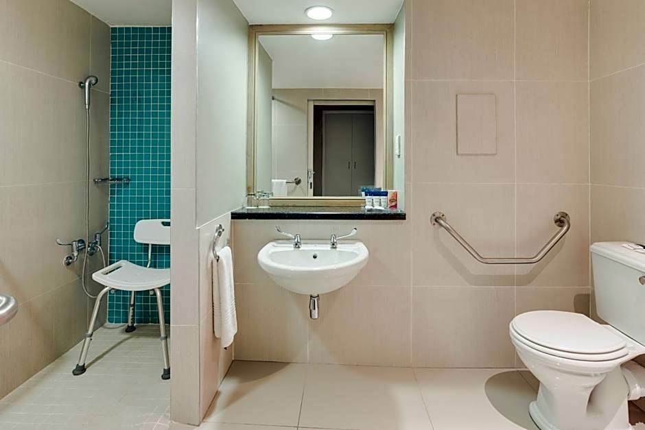 Protea Hotel by Marriott Karridene Beach