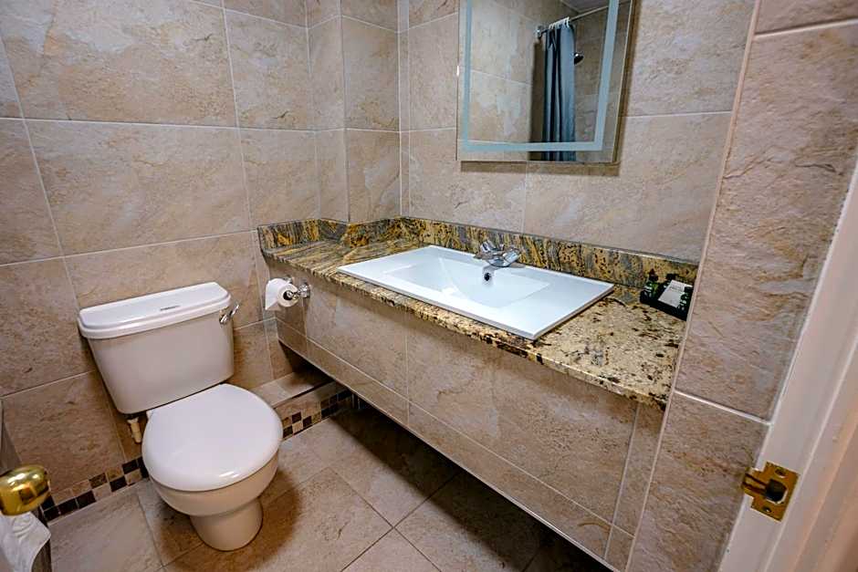 Best Western The Manor Hotel