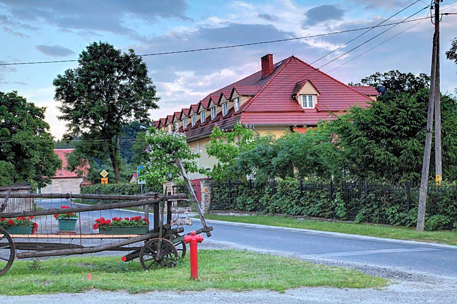 Zespół Pałacowo-Parkowy Bądzów