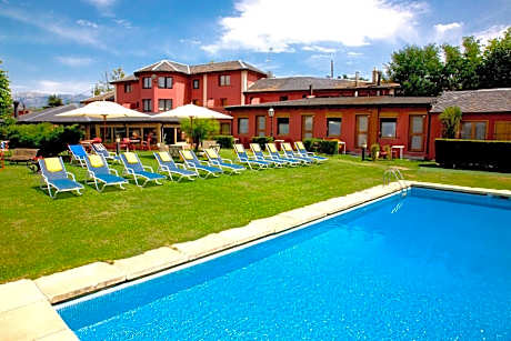 Hotel Del Lago
