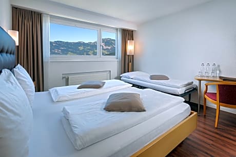 Comfort Double Room with Extra Bed and Lake View