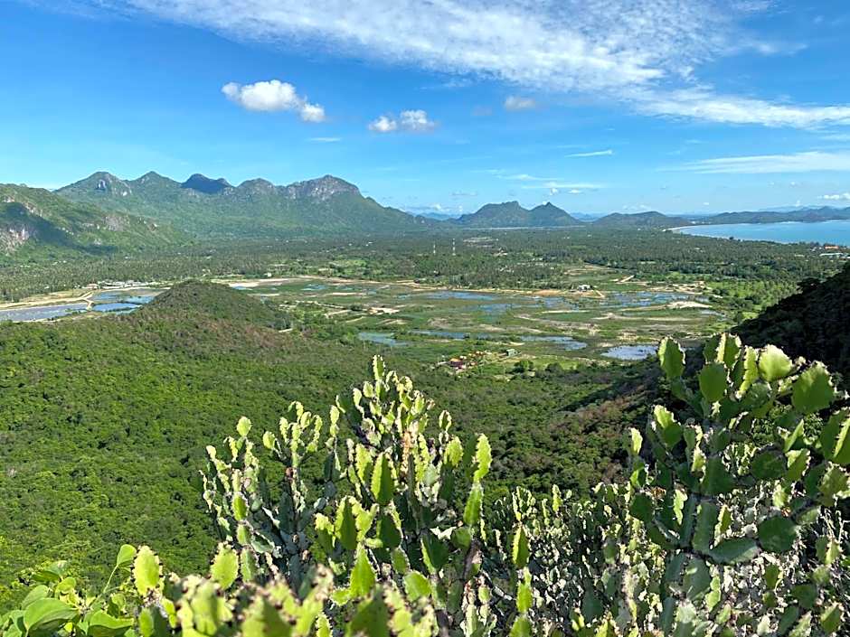 Jing Jo Boutique Bungalow