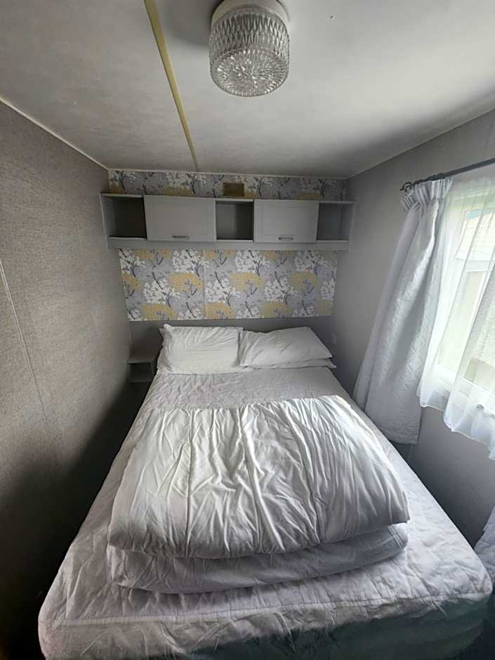 Kingfisher OAK 1098 Dees Caravan Lettings