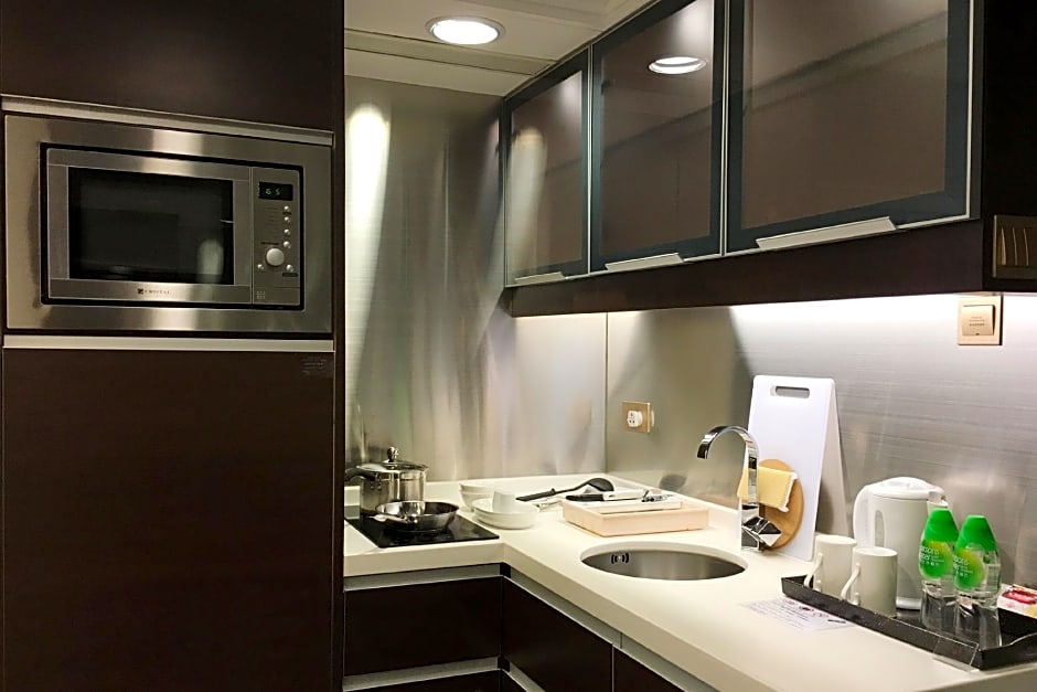 Harbour Plaza 8 Degrees