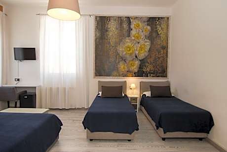 Classic Quadruple Room