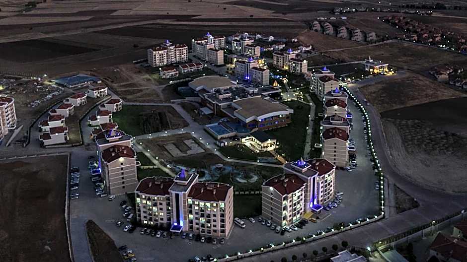 Grand Ozgul Thermal Holiday Village