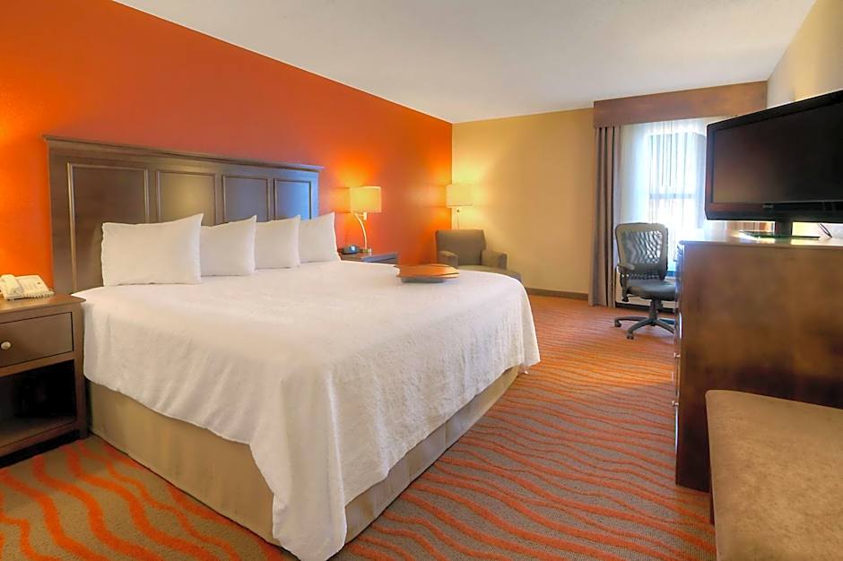 Hampton Inn By Hilton Russellville