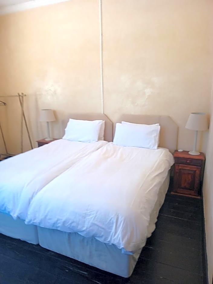 Cozy room in the Heart of Simon's Town