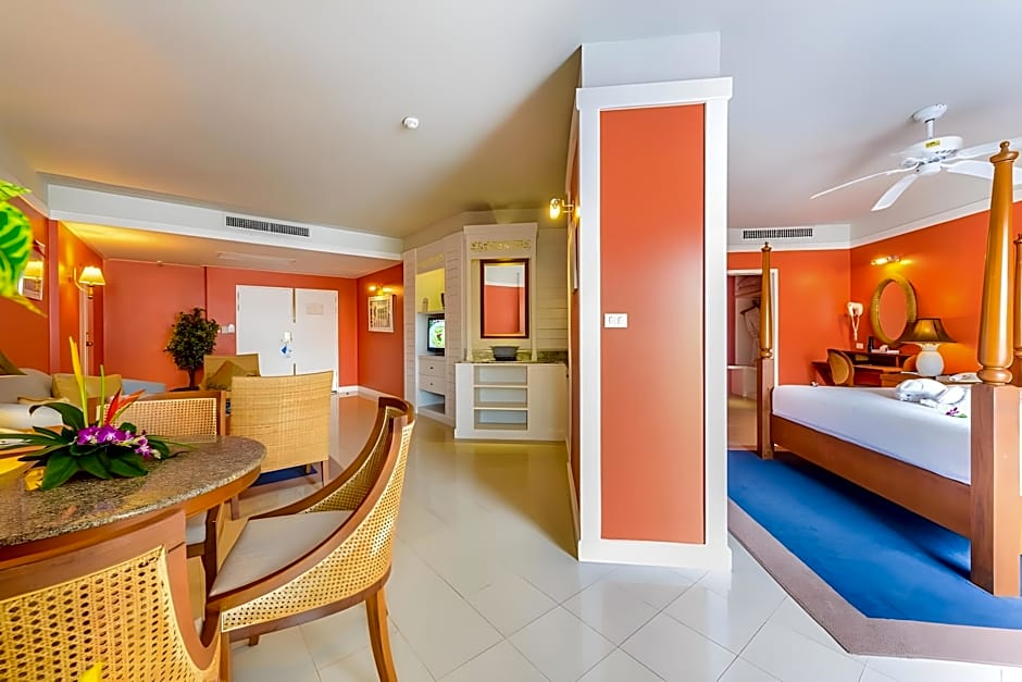 Andaman Seaview, Karon Beach - SHA Plus