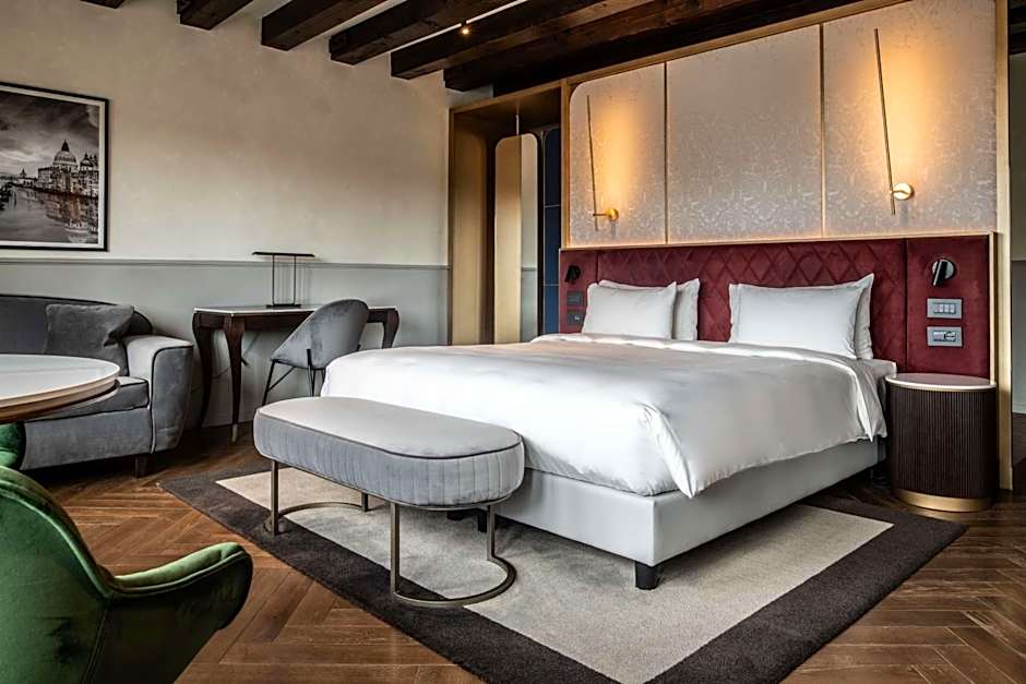 Radisson Collection Hotel, Palazzo Nani Venice