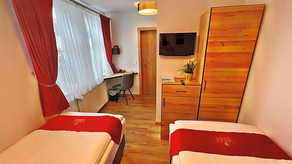 Hotel Zu den Drei Kronen