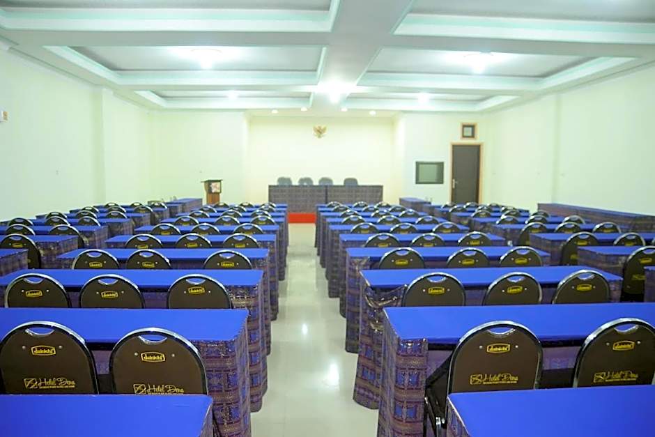Dena Hotel
