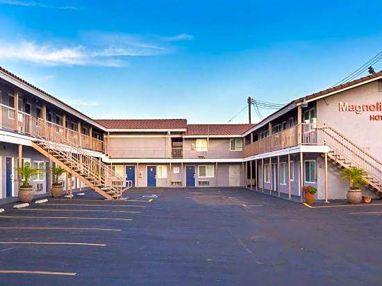 MAGNOLIA TREE HOTEL IN ANAHEIM