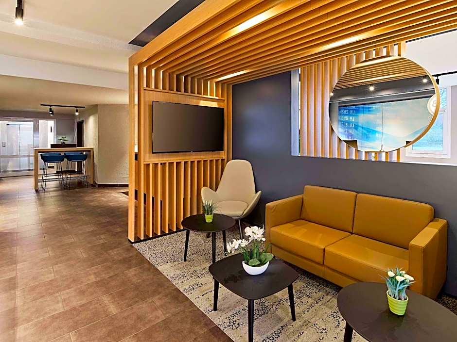 B&B Hotel Köln-Airport