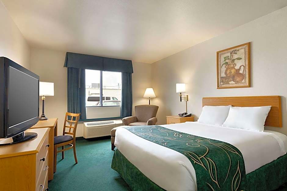 Travelodge by Wyndham Milford