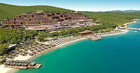 Titanic Luxury Collection Bodrum