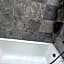 Under New Top Rated Management I Stylish 2BR Apartments I Central Hub I Free Parking I Work Ready Amenities
