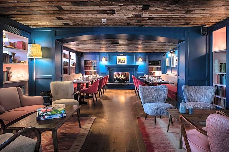 The Swan, Streatley, Berkshire