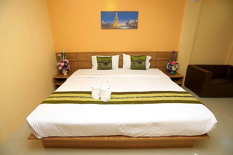 AIRBEST Gemtree Lampang Hotel