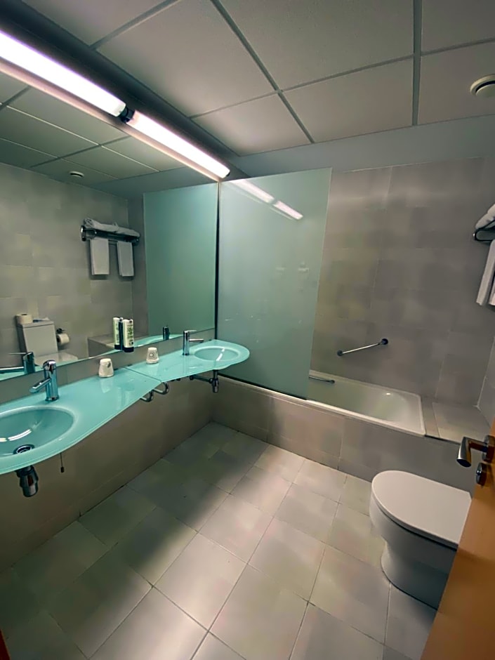 Hospedium Hotel Villa Gom