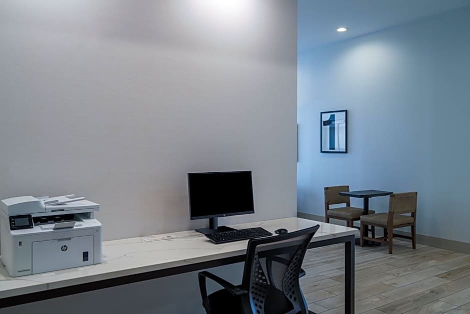 Staybridge Suites Louisville Expo Center By IHG