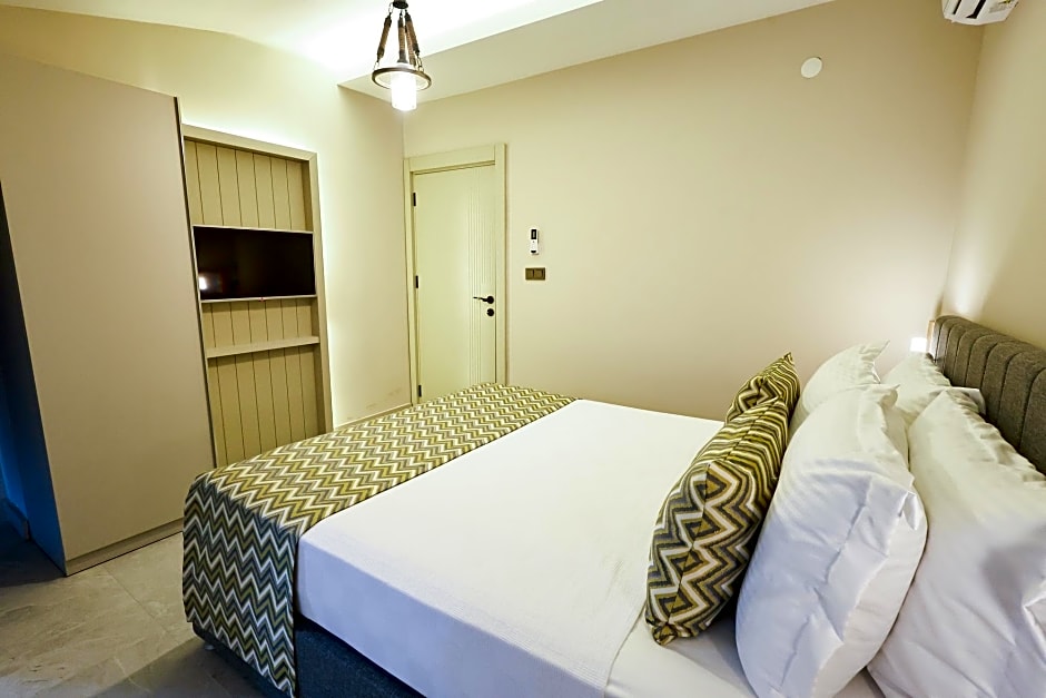 Livia Luxury Apart Hotel 