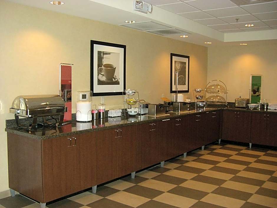 Hampton Inn By Hilton And Suites Pueblo