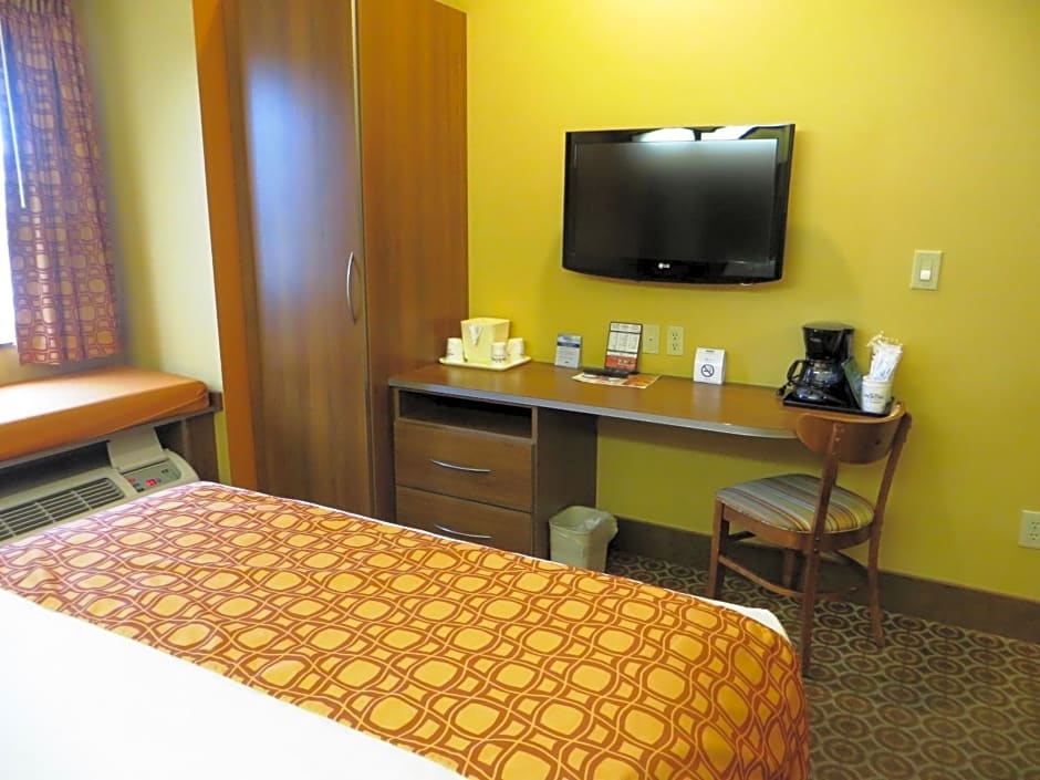 Microtel Inn & Suites By Wyndham South Bend/At Notre Dame