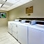 Candlewood Suites GRAND RAPIDS AIRPORT