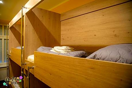 4-Bed Room "Hostel" with shared bathroom