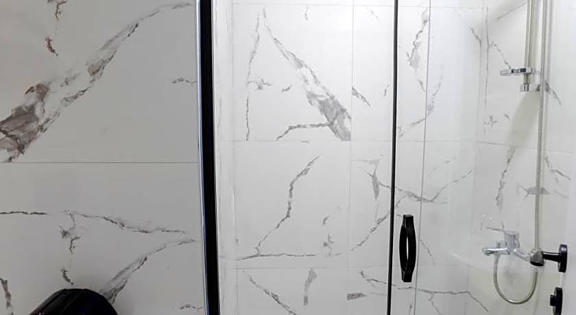 ACAR AIRPORT PLUS HOTEL