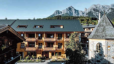 PoSt Boutique Apartments