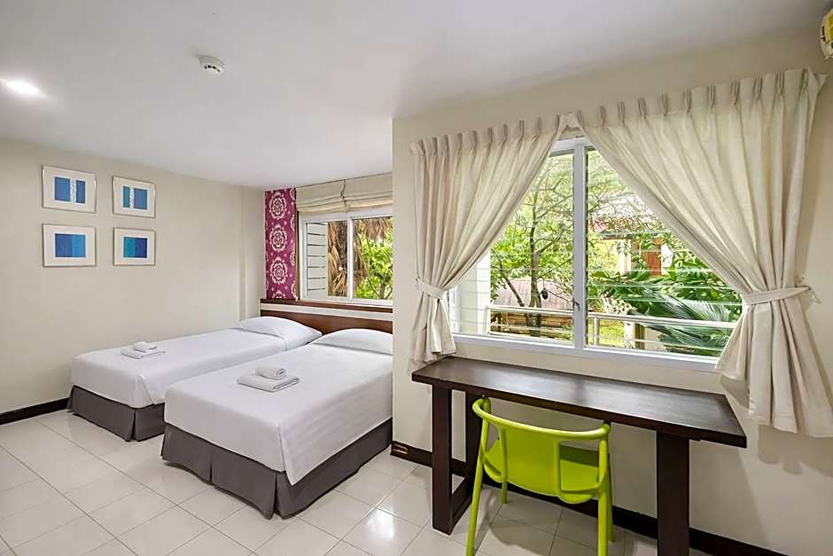 Photo 1 of 2 of Superior 2 Beds