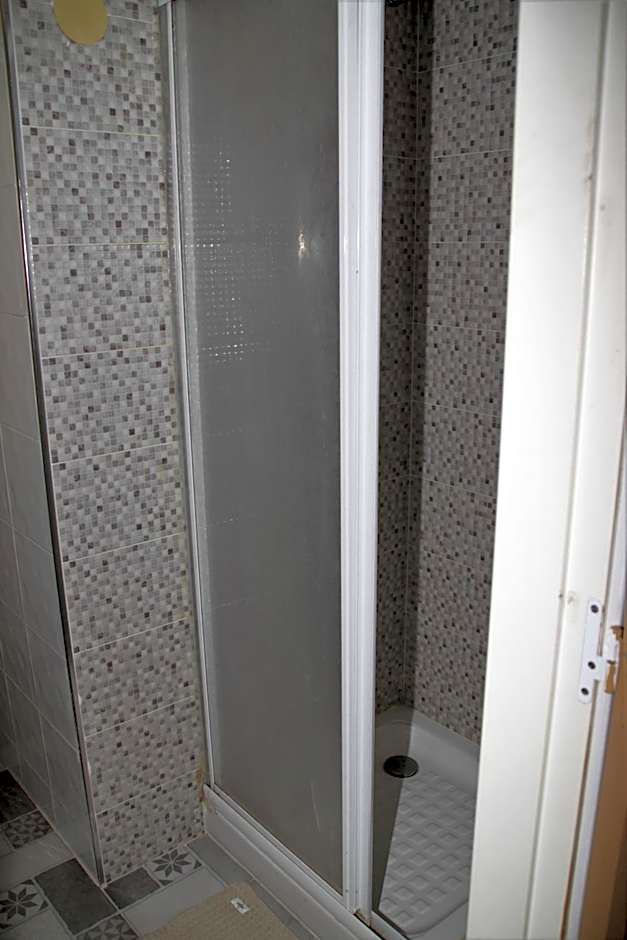 Pension La Lambra Azul