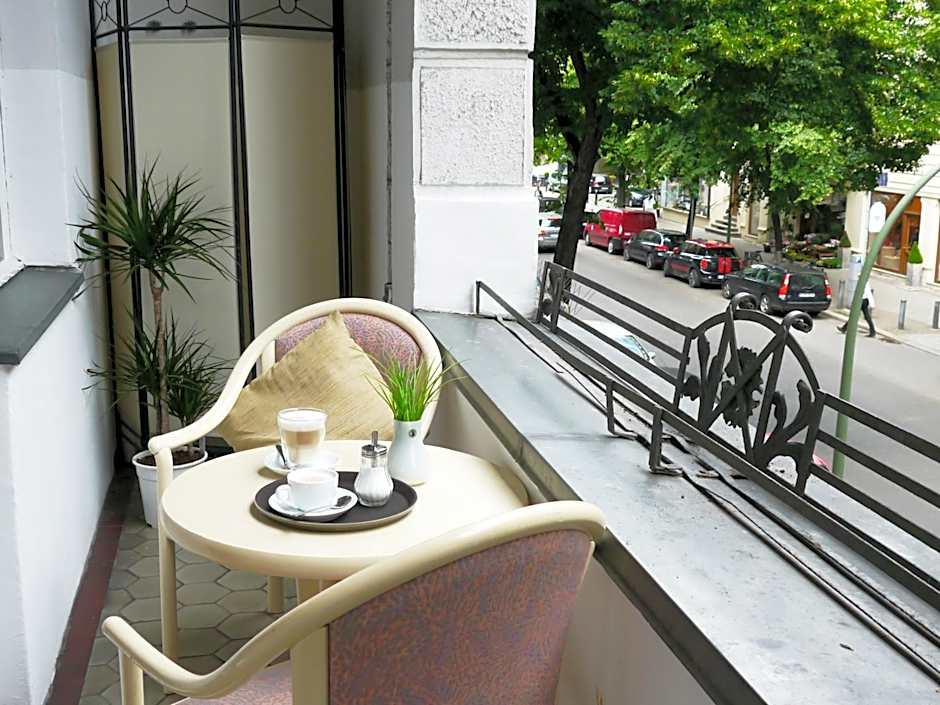 Astrid am Kurfürstendamm