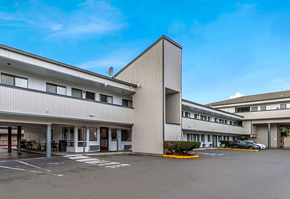 Quality Inn Bellevue – Bellevue, WA